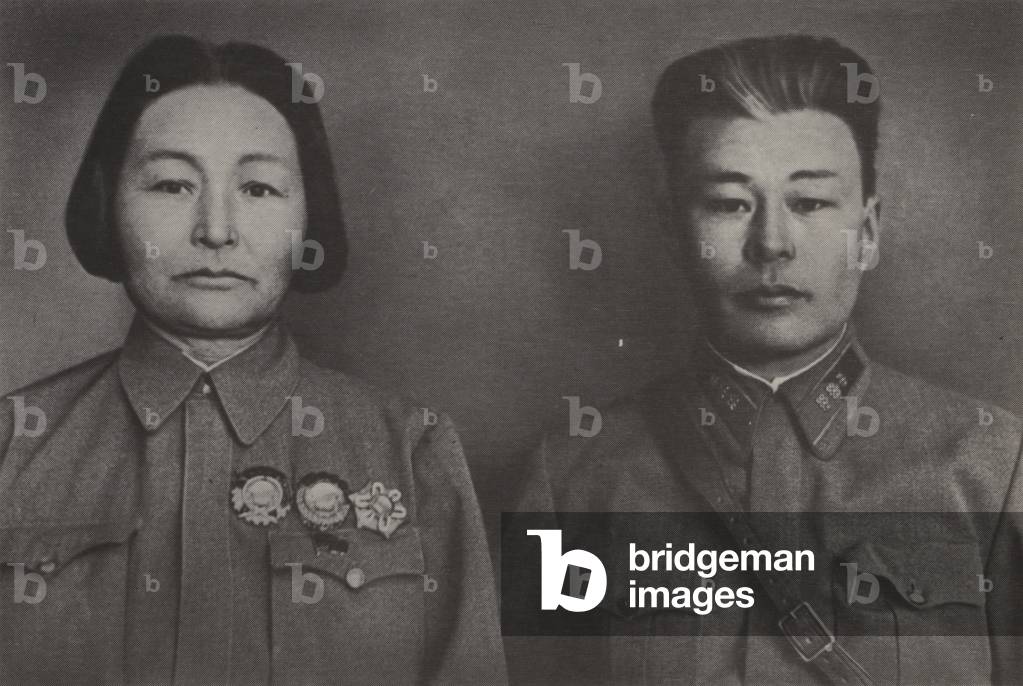 Sukhe-Bator's wife Yanjima and their son Galsan, Ulan-Bator, October 1939 (b/w photo)
