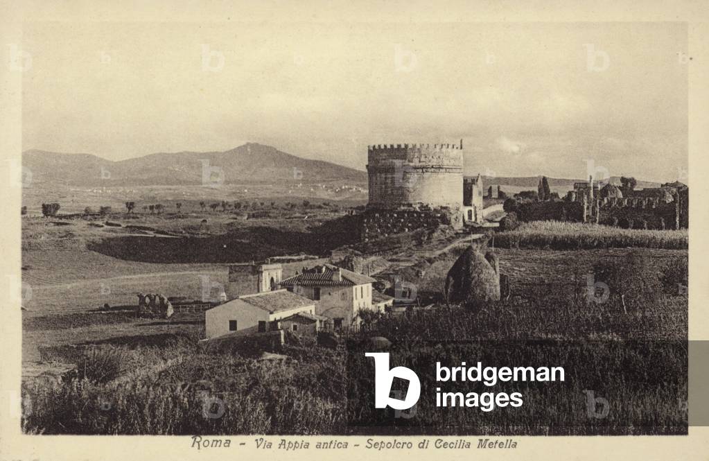 Postcard depicting the Mausoleum of Caecilia Metella (b/w photo)