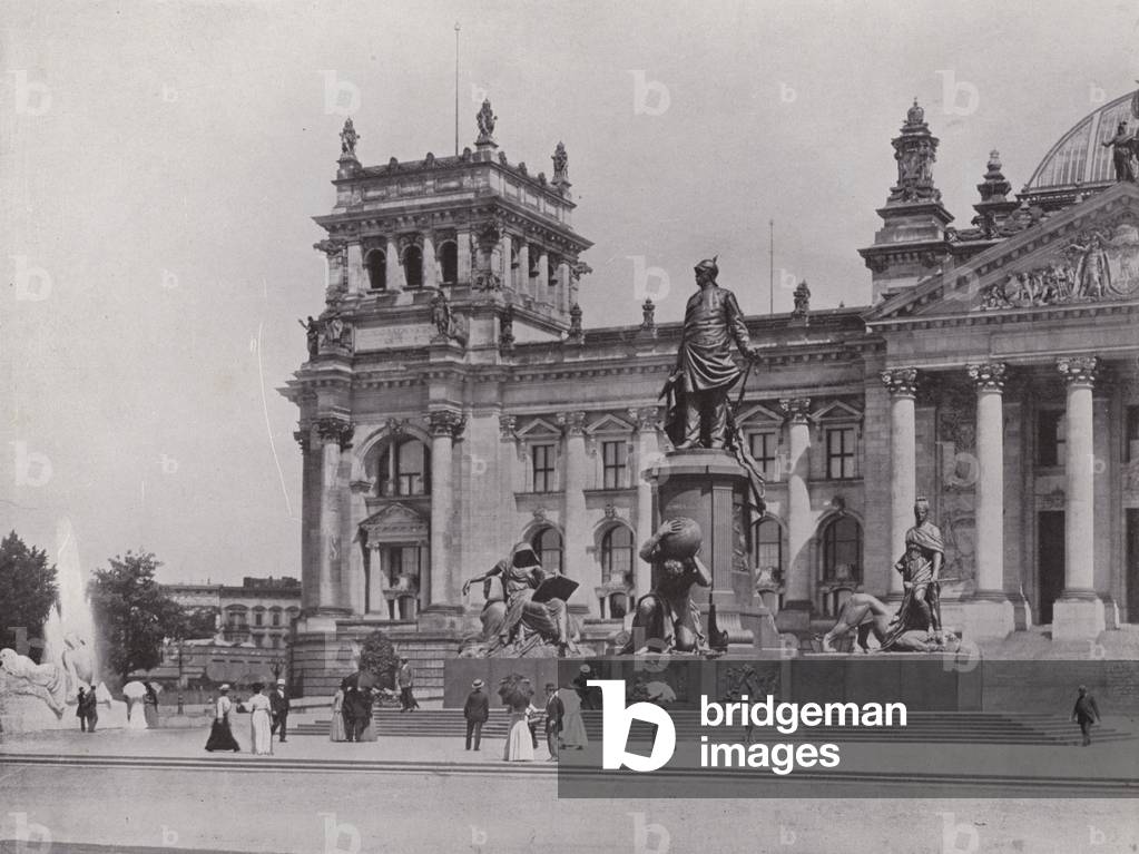 Bismarck-Denkmal (b/w photo)