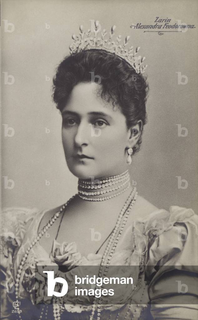 Alexandra Feodorovna, Empress of Russia (b/w photo)