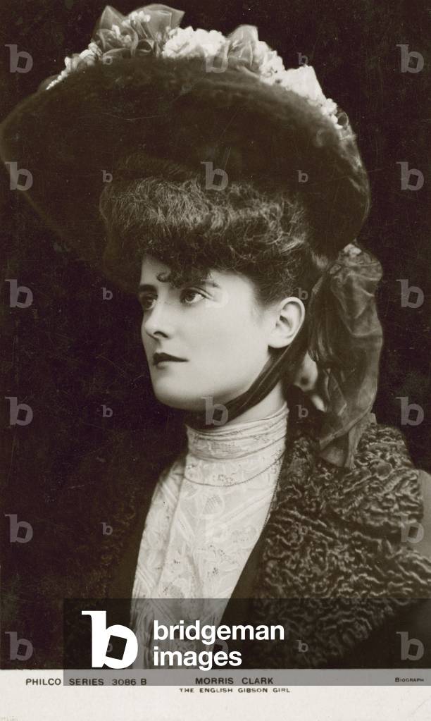 Morris Clark, Edwardian actress, the English Gibson Girl (b/w photo)