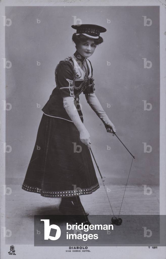 Diabolo, Miss Dorrie Keppel (b/w photo)
