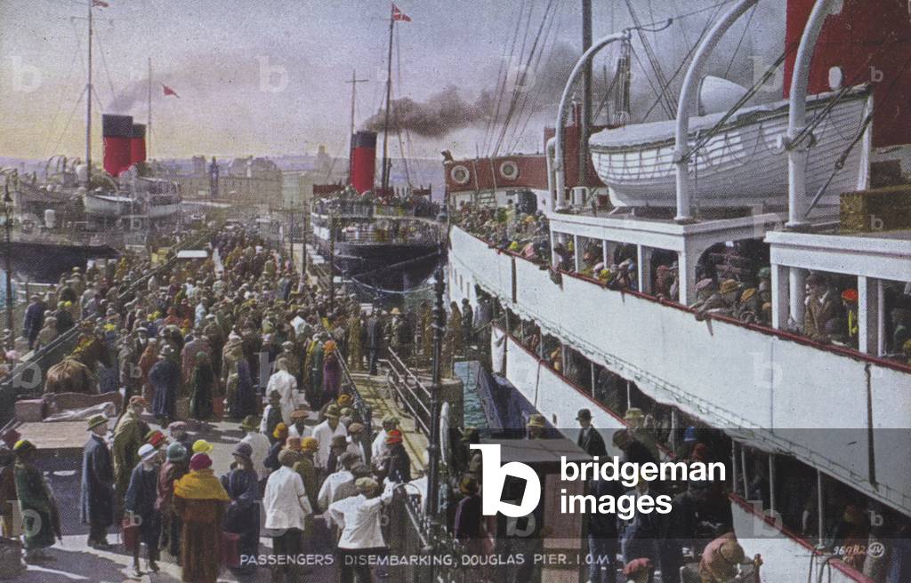 Passengers disembarking at Douglas Pier on the Isle of Man (coloured photo)