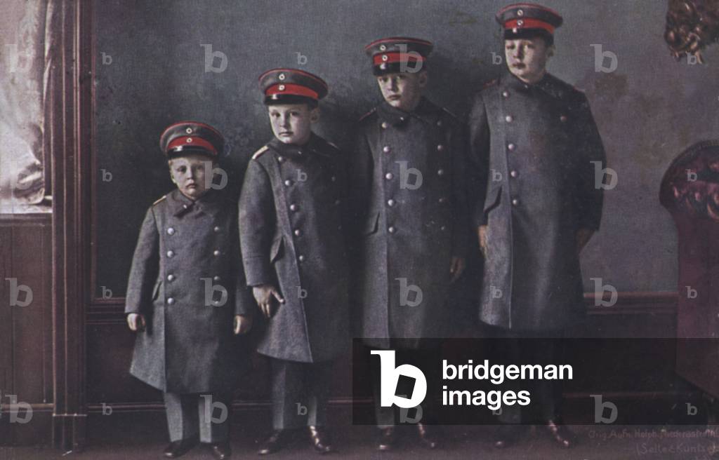 The sons of Crown Prince Wilhelm of Germany in military uniform (photo)