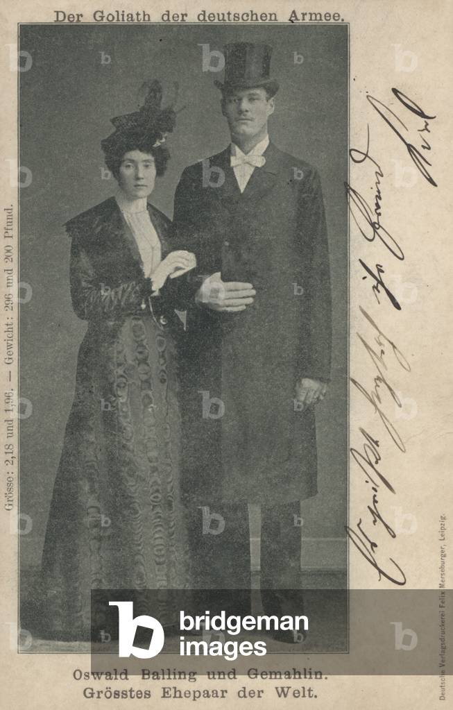 Oswald Balling and his wife, the tallest married couple in the world (b/w photo)