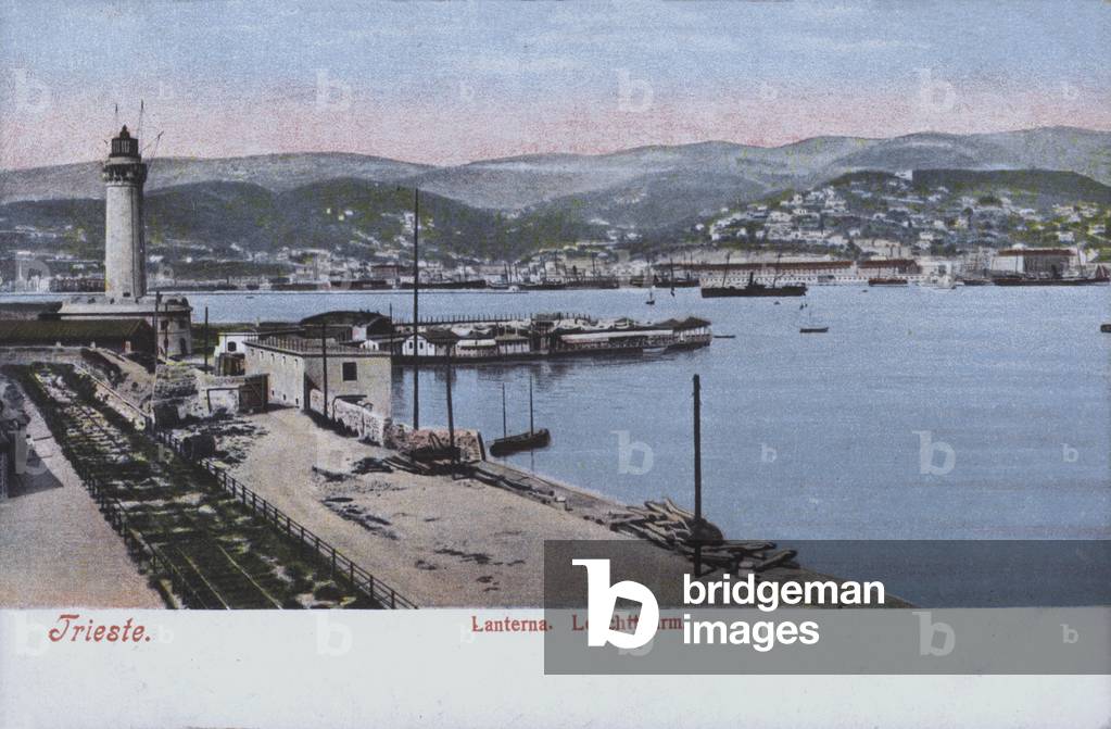 Trieste: Lanterna (photo)
