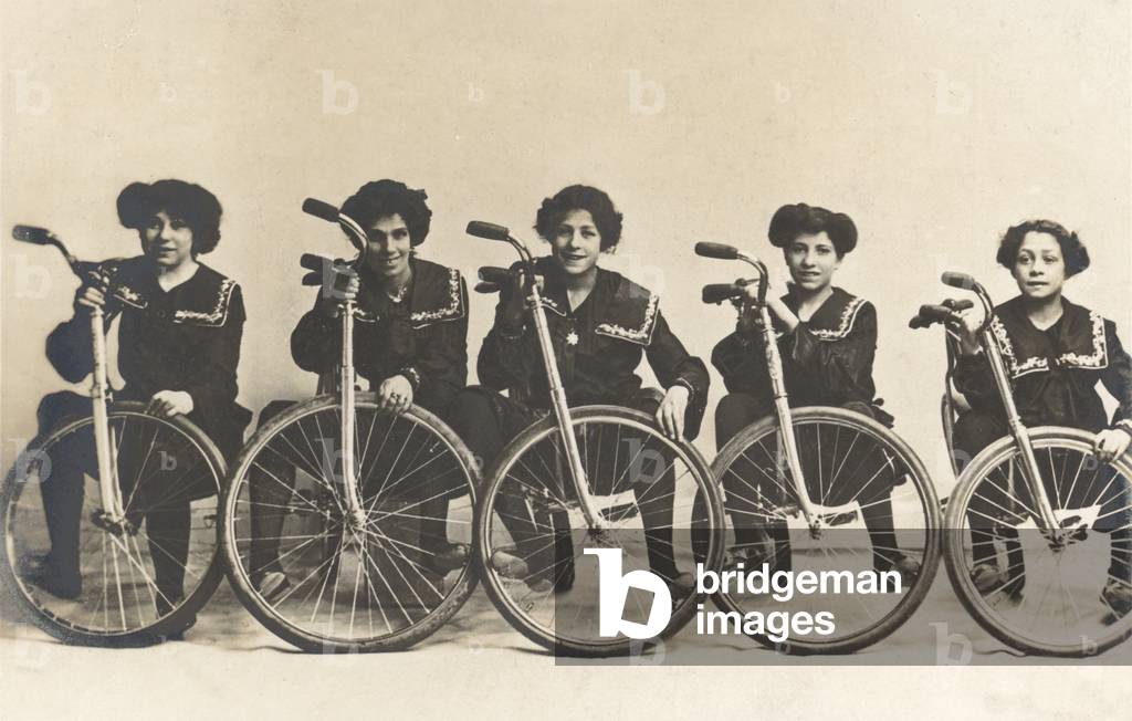 Five girls, presumably French, with their bicycles (b/w photo)