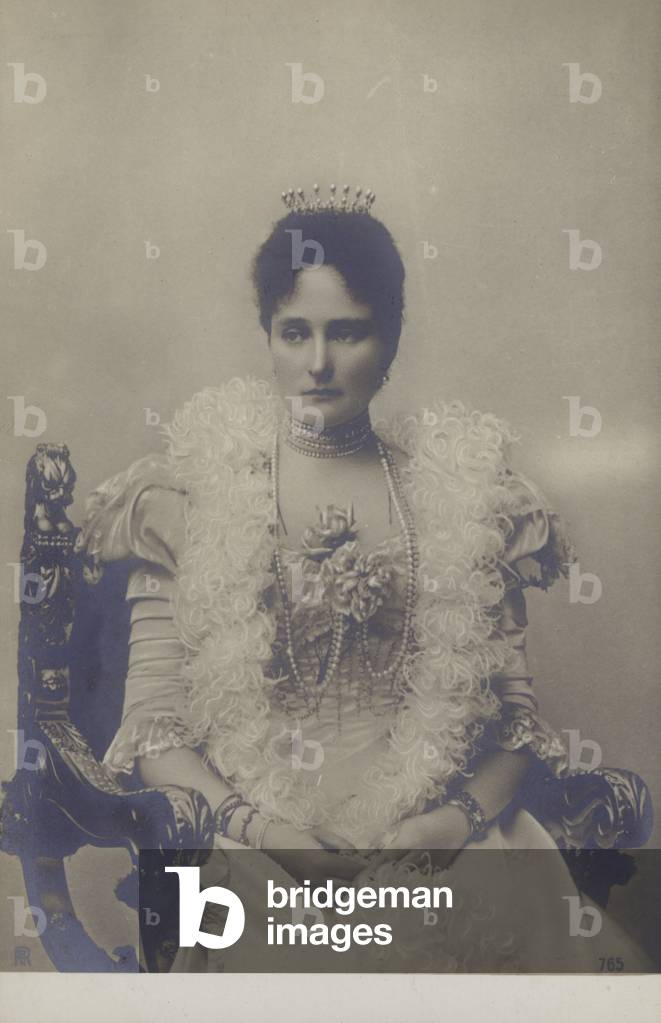 Alexandra Feodorovna, Empress of Russia (b/w photo)