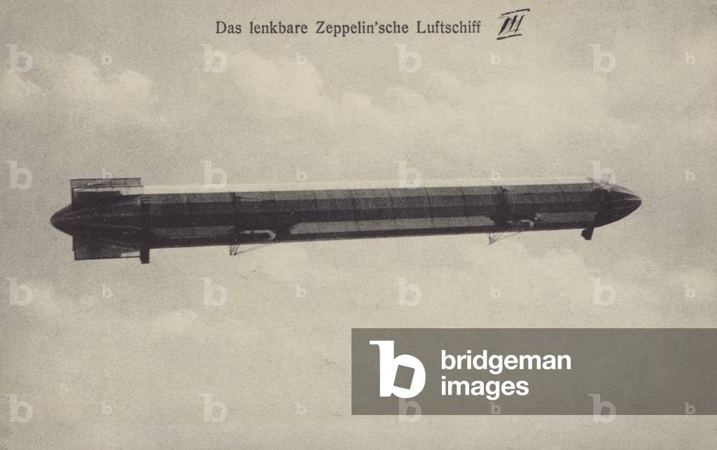 Zeppelin LZ III in flight (b/w photo)