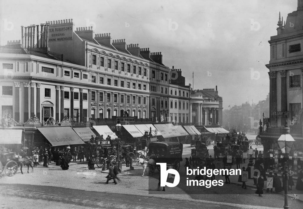 Regent Circus, London (photo)