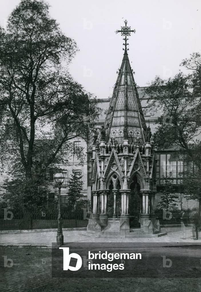 The Buxton Memorial Drinking Fountain, St Margaret's Westminster (engraving)