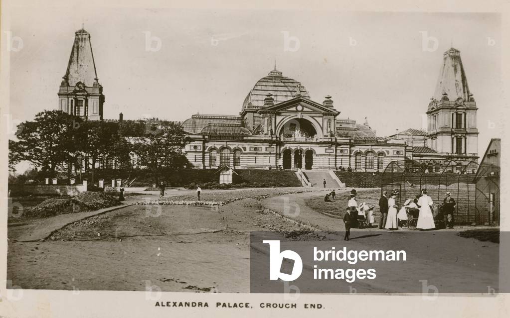 General view of Alexandra Palace (photo)