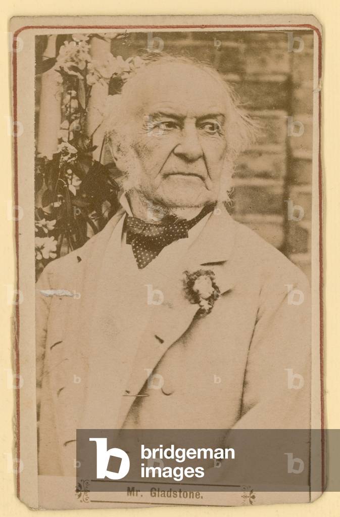 William Ewart Gladstone (photo)