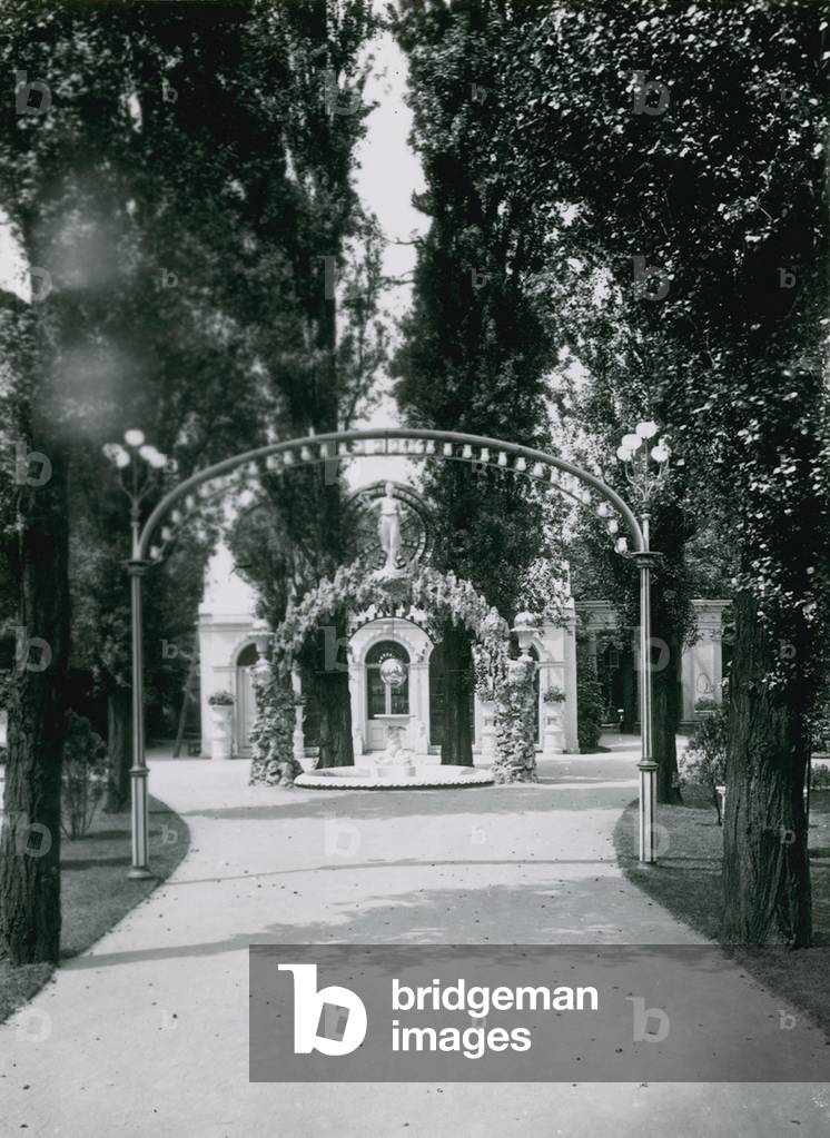 Cremorne Gardens, London: The Grotto (photo)