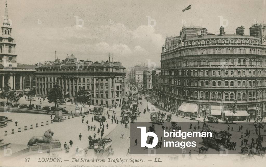 The Strand from Trafalgar Square, London (photo)