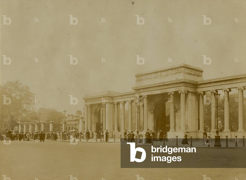Hyde Park Corner, London (photo)