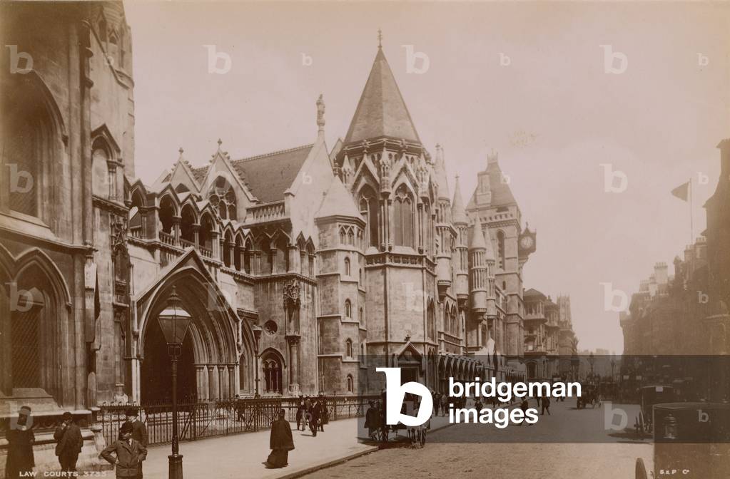The Royal Courts of Justice (photo)
