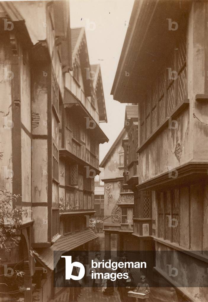The International Health Exhibition at South Kensington: Reproduction of London in the Olden Time (photo)
