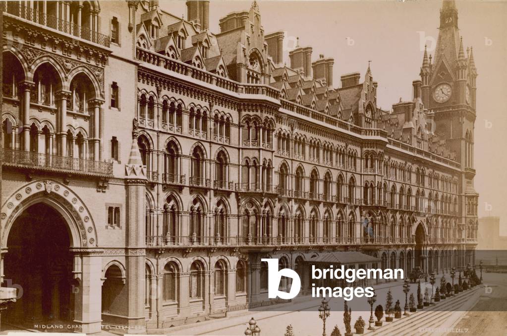 The Midland Grand Hotel, The Midland Railway Station, Euston Road, London (photo)