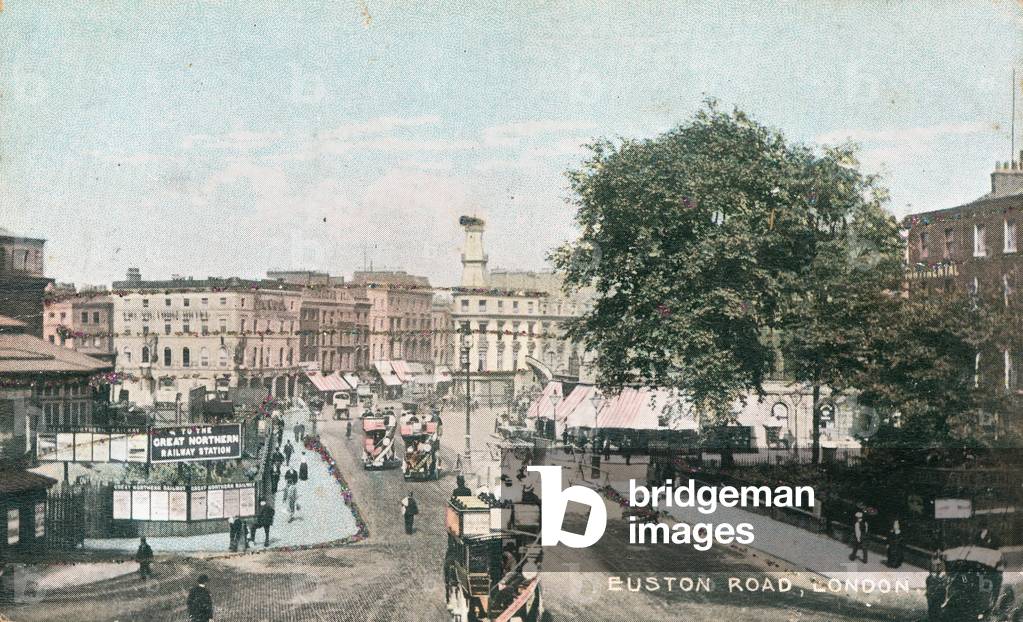 Euston Road in London (b/w photo)