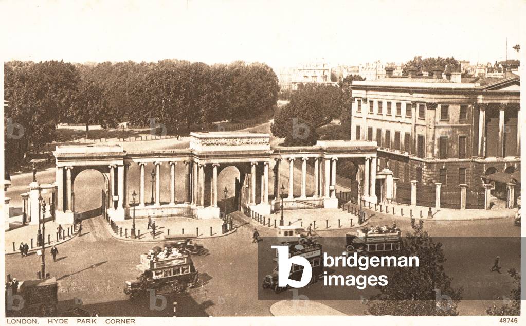 Hyde Park Corner at the entrance to Hyde Park (b/w photo)