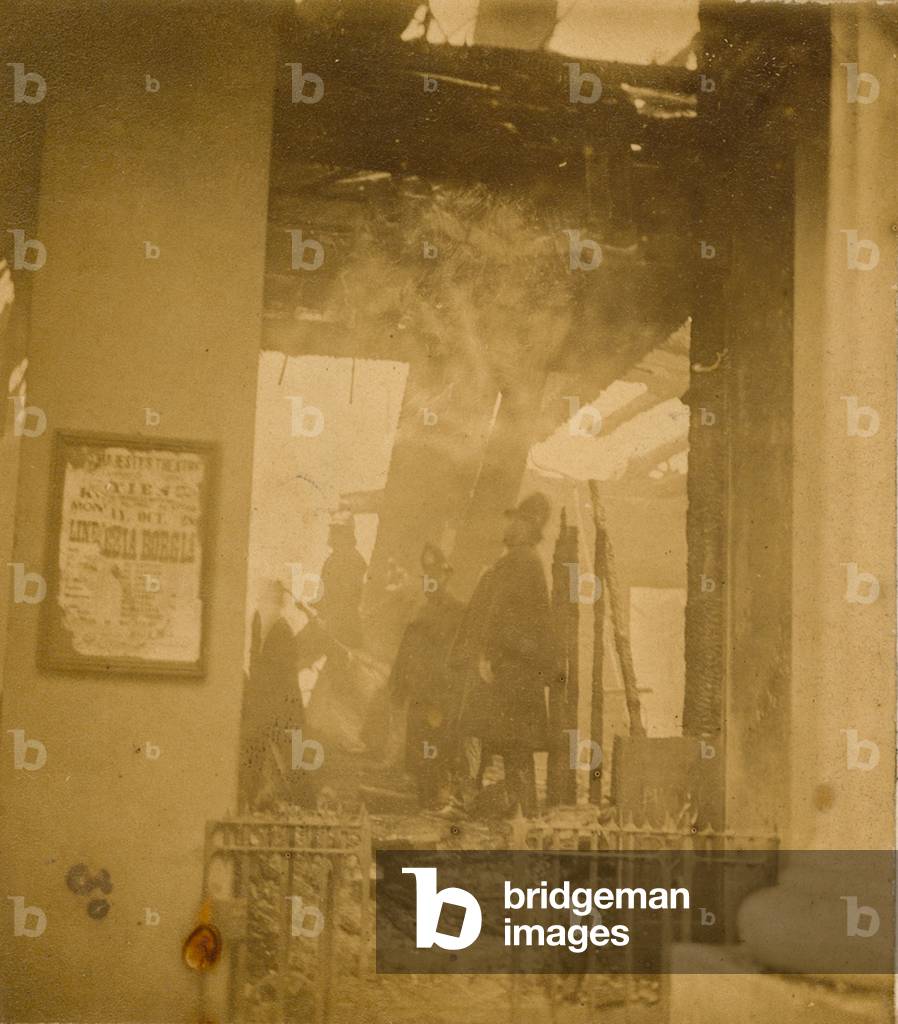 Her Majesty's Theatre, London: Entrance (photo)