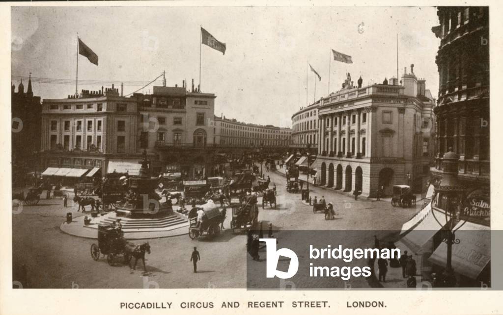 Piccadilly Circus and Regent Street, London (photo)