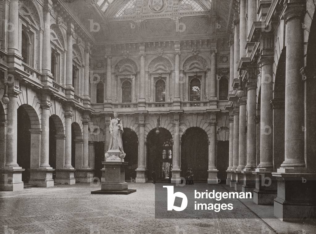 The Royal Exchange, Interior (b/w photo)