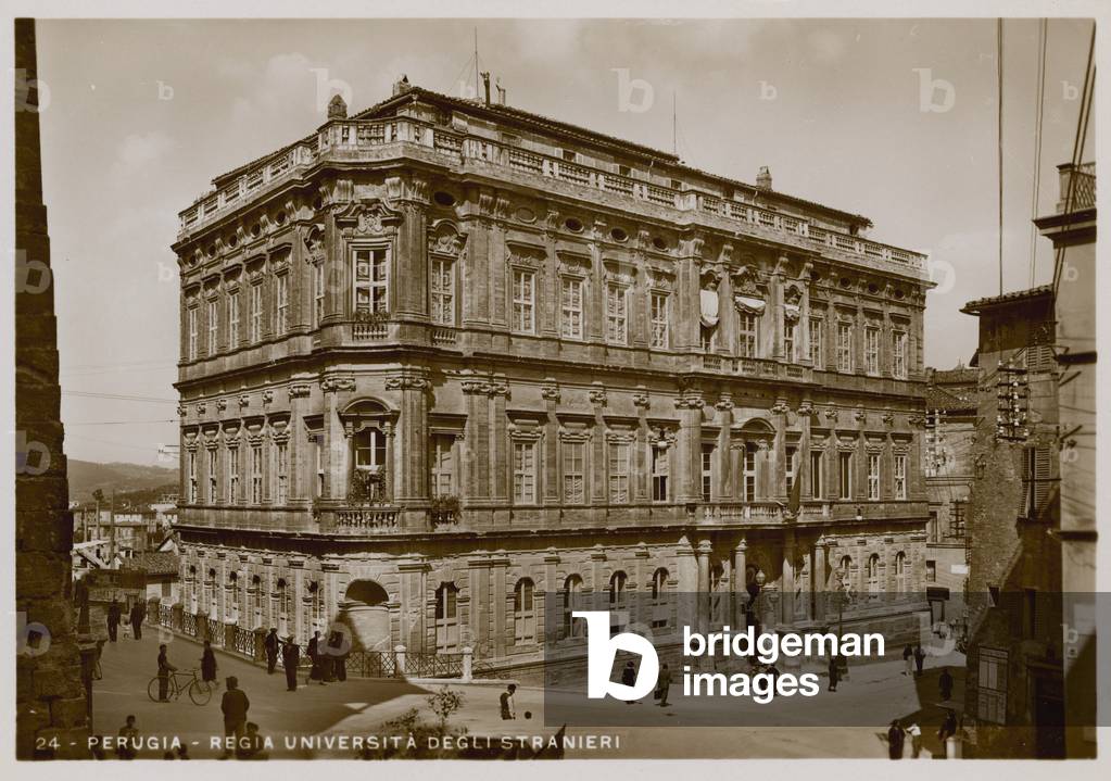 Perugia, Universita degli Stranieri, c 1920 (b/w photo)