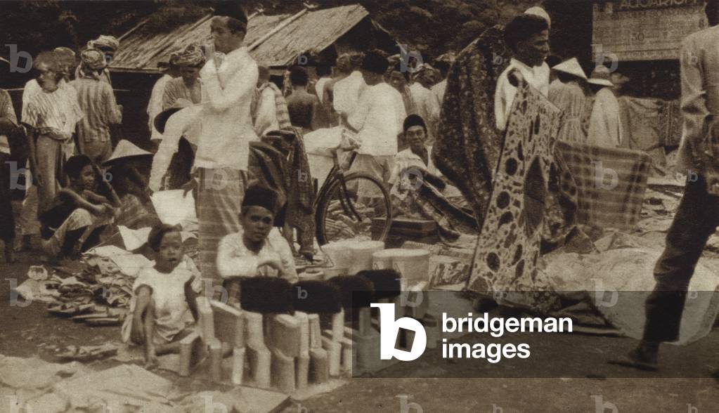 Market in Batavia, Java, Dutch East Indies (b/w photo)