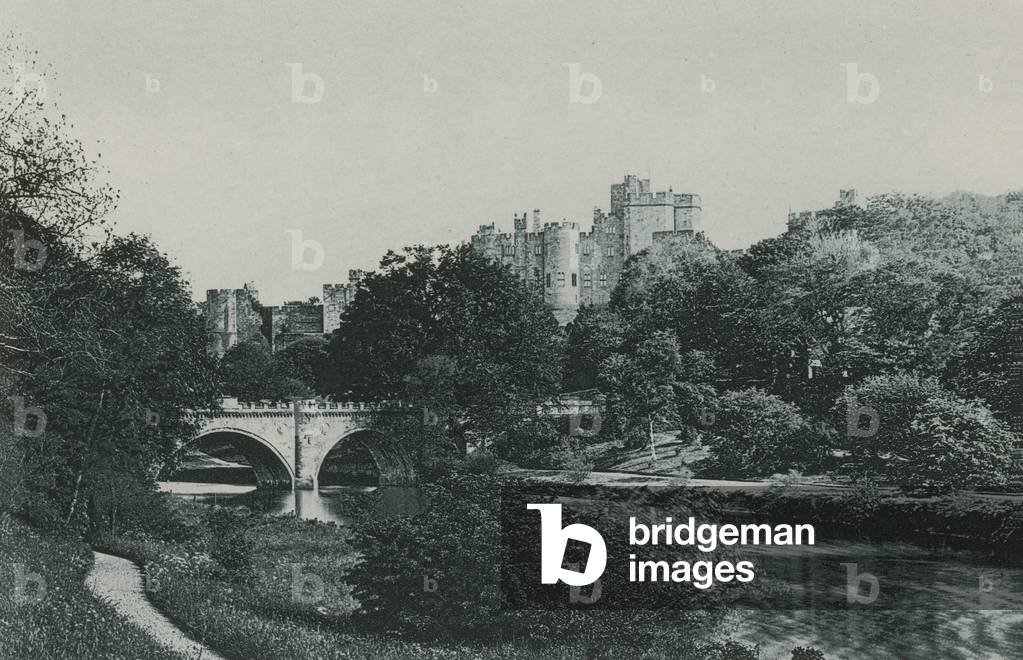 Alnwick Castle (b/w photo)