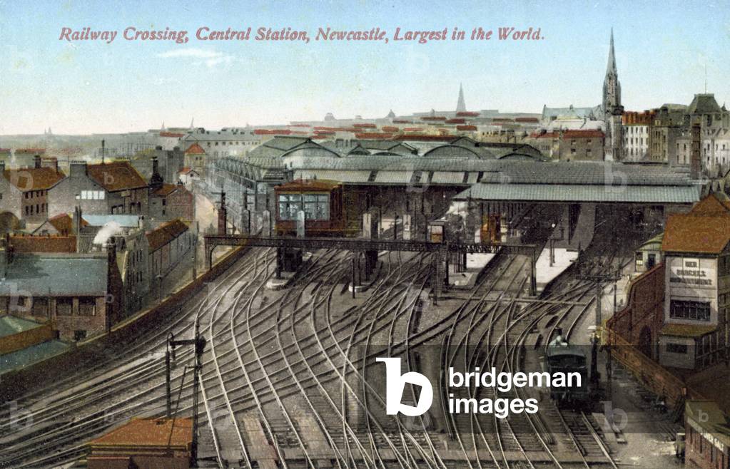 Railway crossing, Newcastle Station (colour photo)