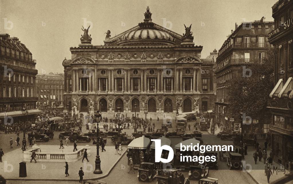 Paris: L'Opera (b/w photo)