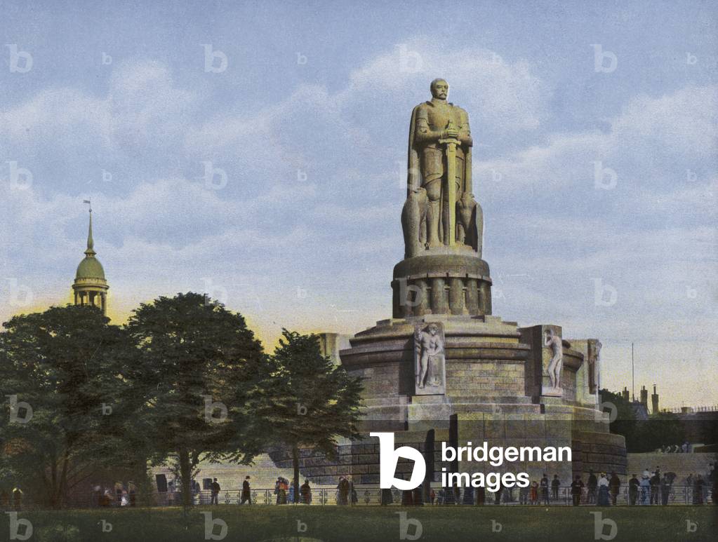 Hamburg: Bismarckdenkmal (photo)
