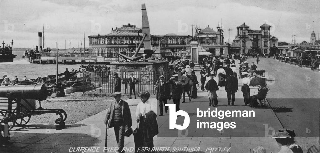 Clarence Pier and Esplanade, Southsea (b/w photo)