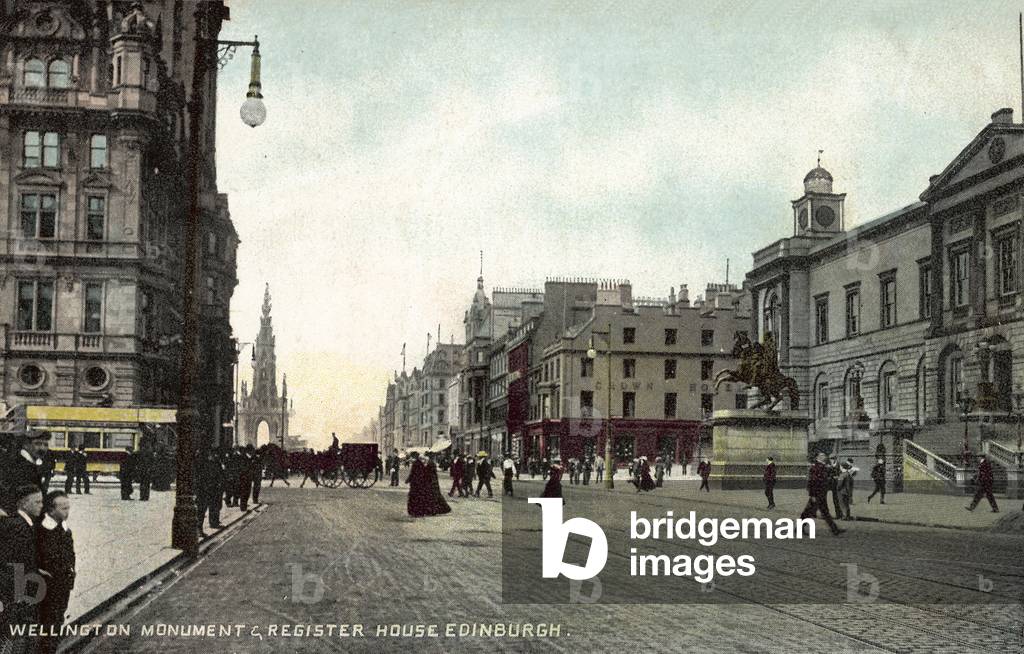 Wellington Memorial and Register House, Edinburgh (colour photo)