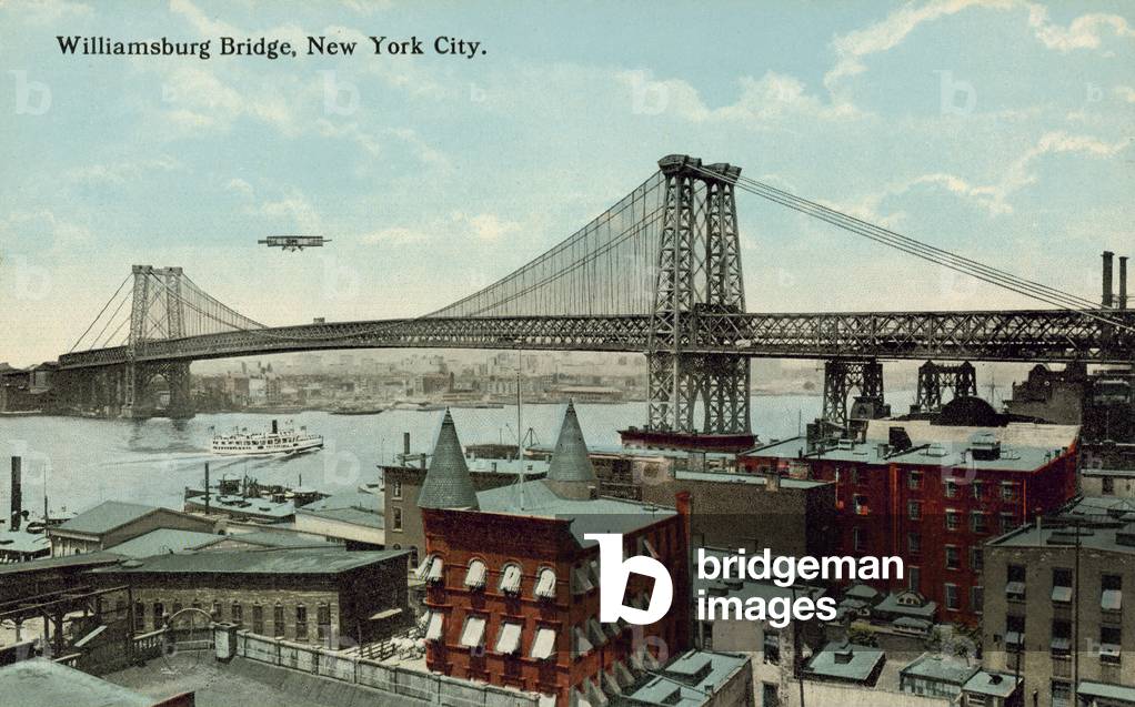 Williamsburg Bridge, New York City, USA (colour photo)
