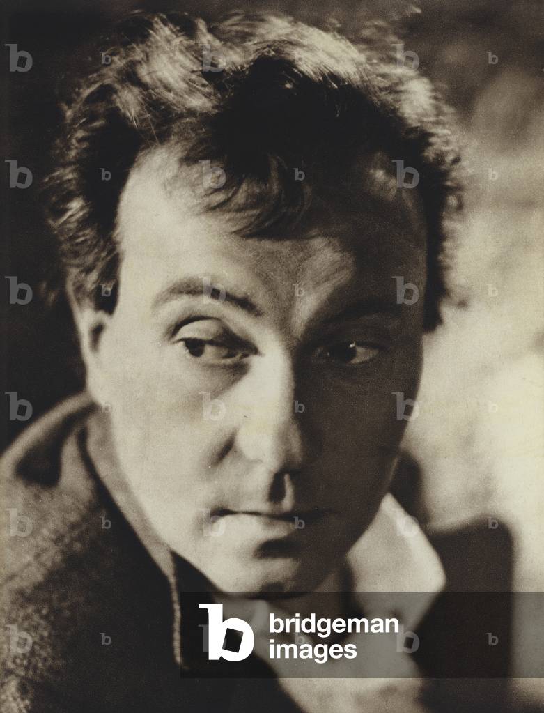 Ralph Richardson in the title role of Peer Gynt, Ibsen (b/w photo)