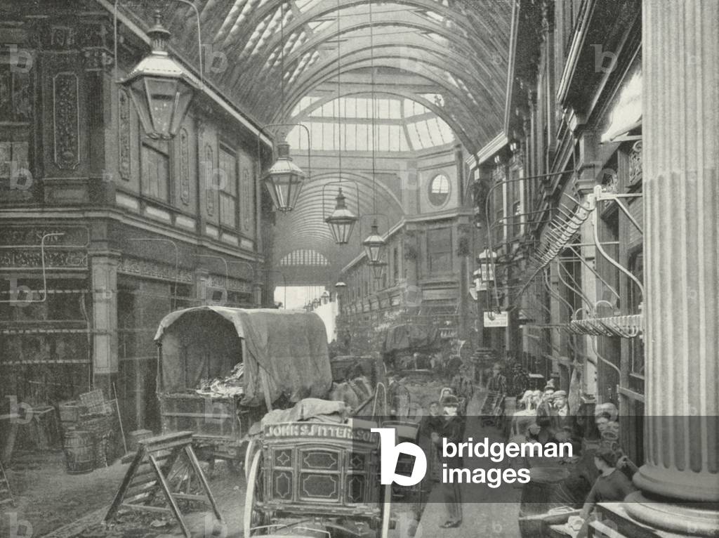 Leadenhall Market (b/w photo)