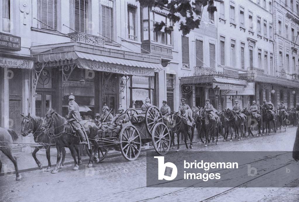German troops on the streets of Brussels, Belgium, World War I, August 1914 (b/w photo)