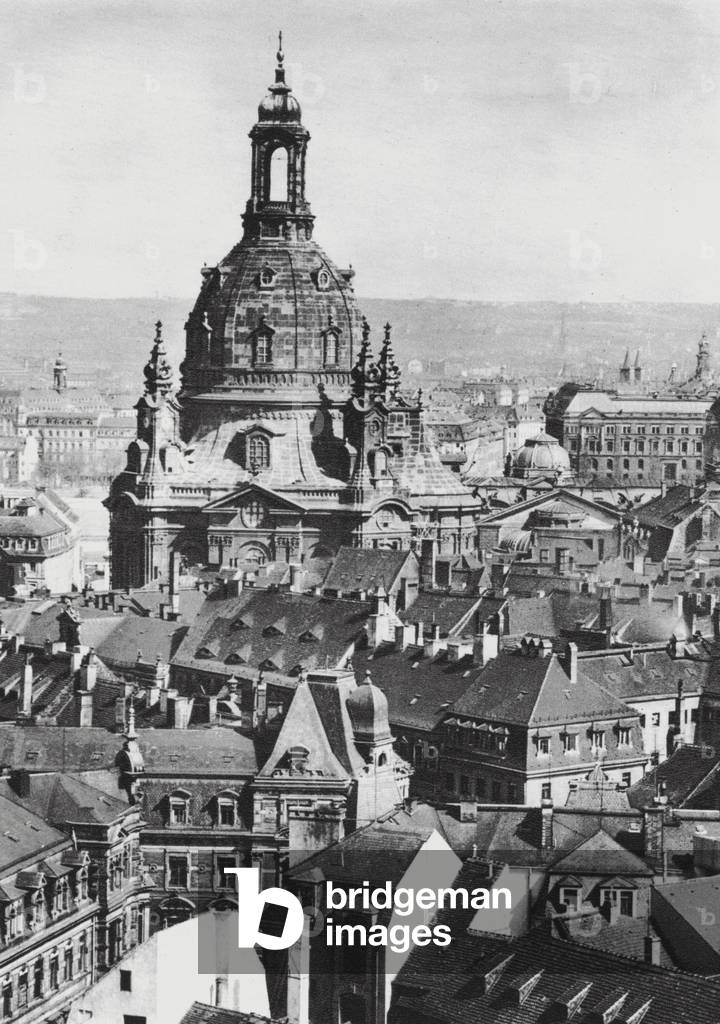 Dresden: Cupola of Our Lady's Church; Die Kuppel Der Frauenkirche (b/w photo)