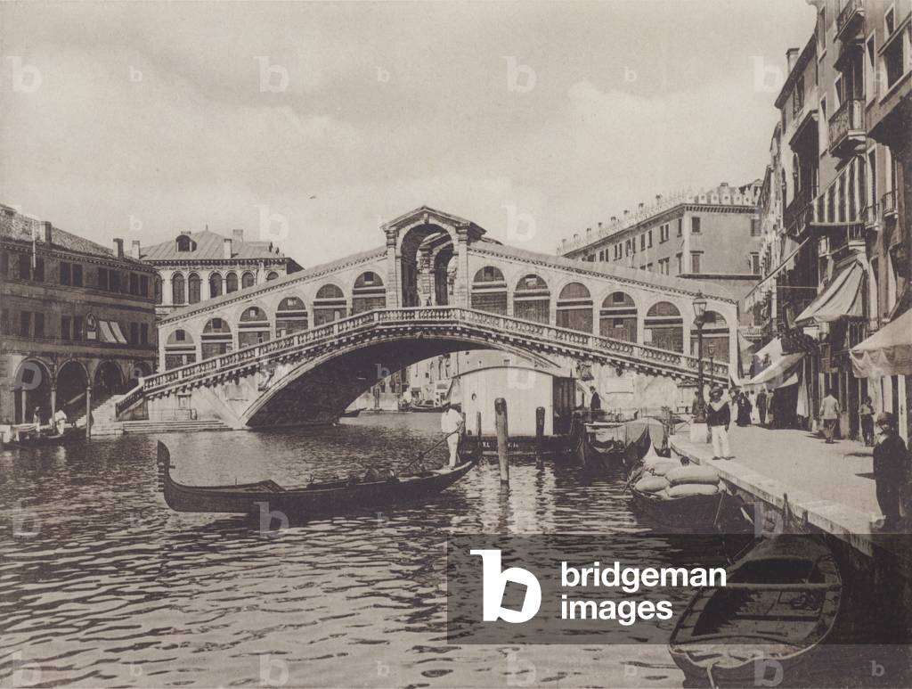 Ponte Di Rialto (b/w photo)