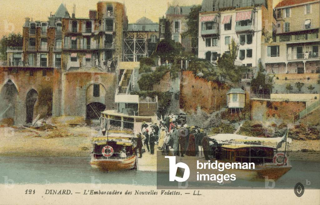 Dinard, L'Embarcadere des Nouvelles Vedettes (colour photo)