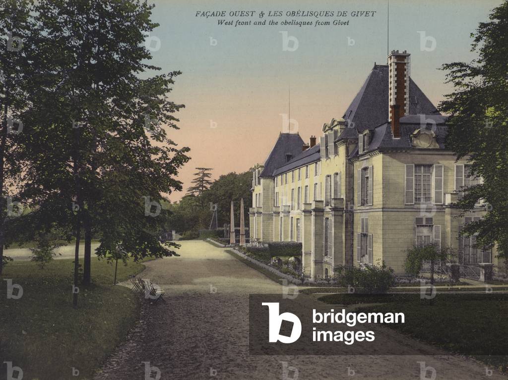 Malmaison: Facade Ouest Et Les Obelisques De Givet; West front and the obelisques from Givet (photo)