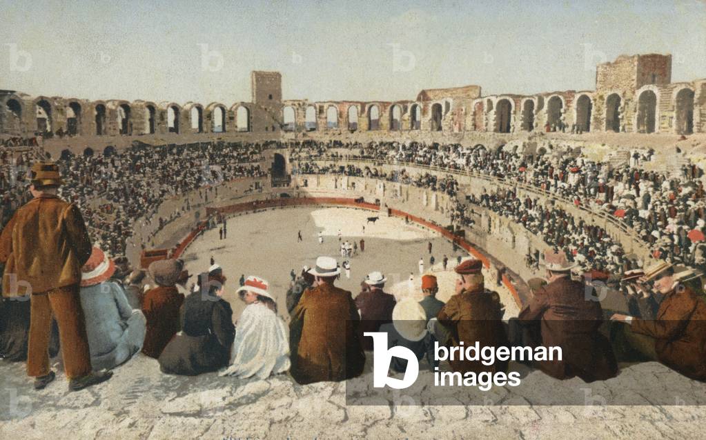 Arles, Amphitheatre (photo)
