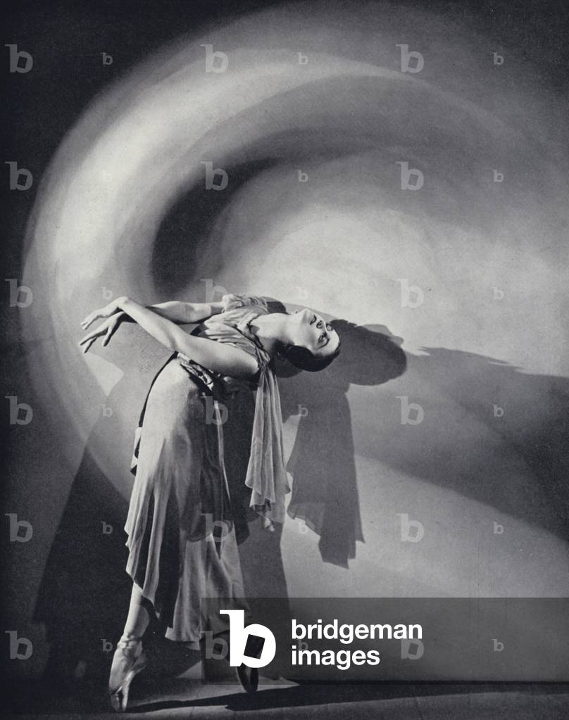 Russian Ballet: Anna Adrianova in Choreartium (b/w photo)