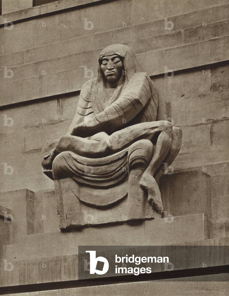 Night, sculpture by British artist Jacob Epstein above the entrance to 55 Broadway, London (b/w photo)