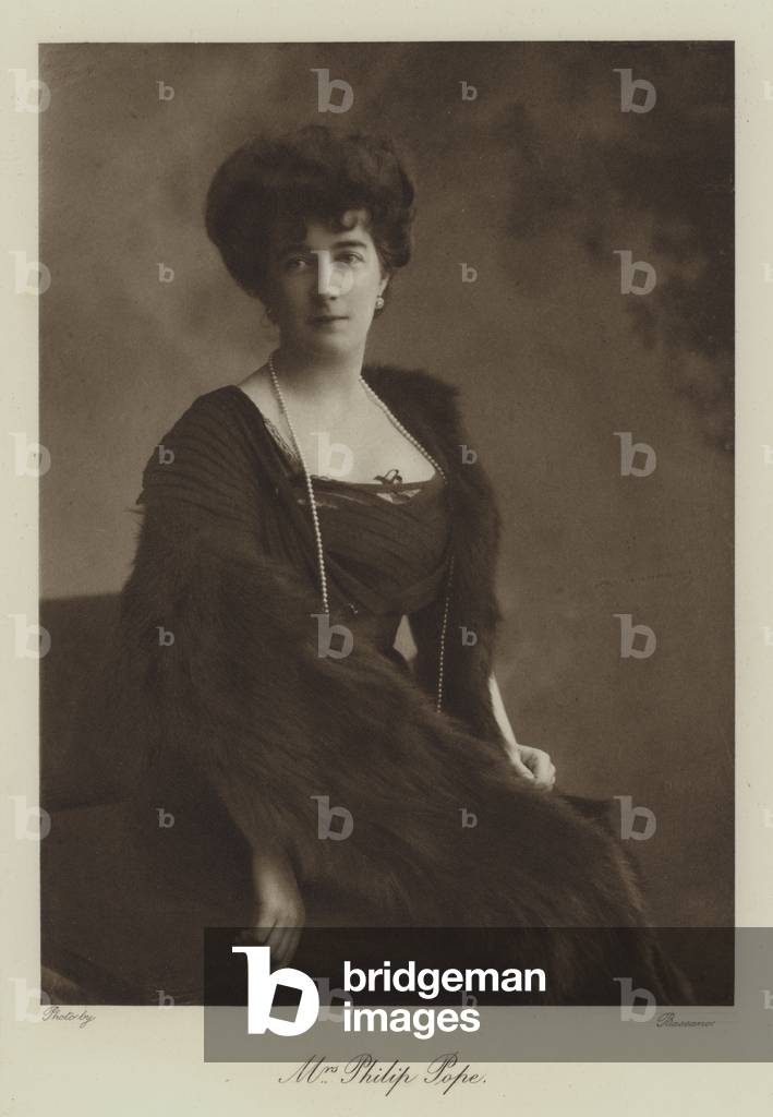 Mrs Philip Pope (b/w photo)
