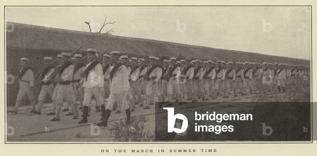 On the march in summer time (b/w photo)