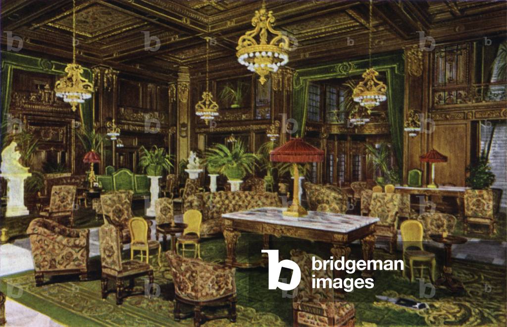 The Main Lobby, Hotel La Salle (colour photo)